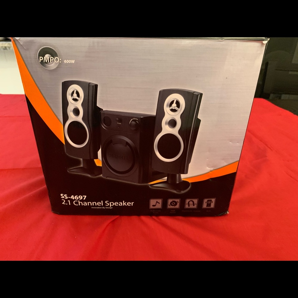 Computer/laptop speakers NWOT - Picture 3 of 4